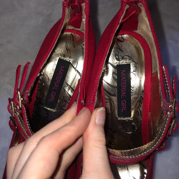Material girl sexy red heels - Picture 5 of 8